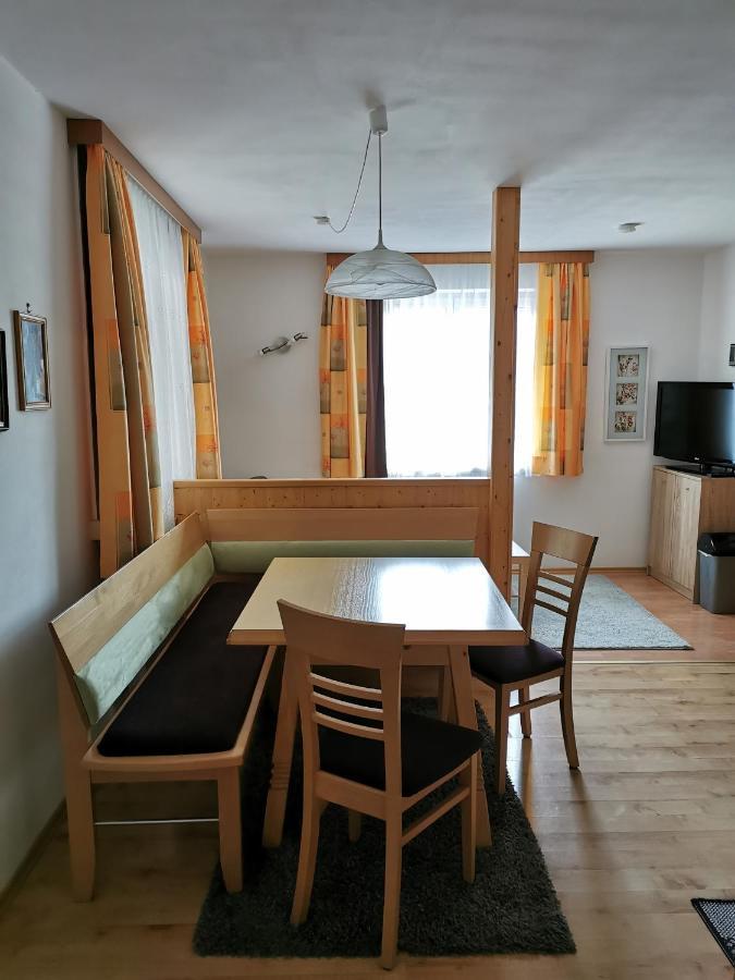 Haus Hoell Herta Халстат Екстериор снимка