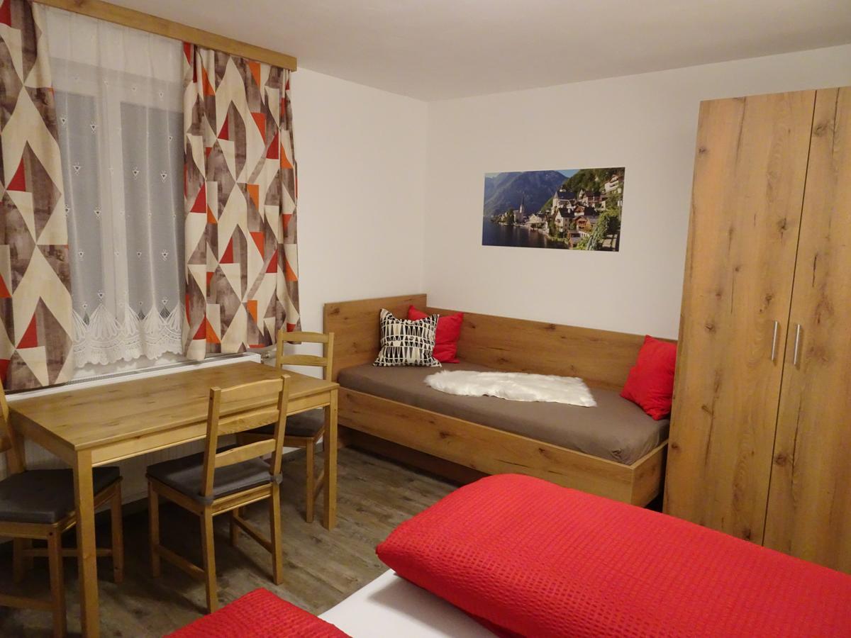 Haus Hoell Herta Халстат Екстериор снимка
